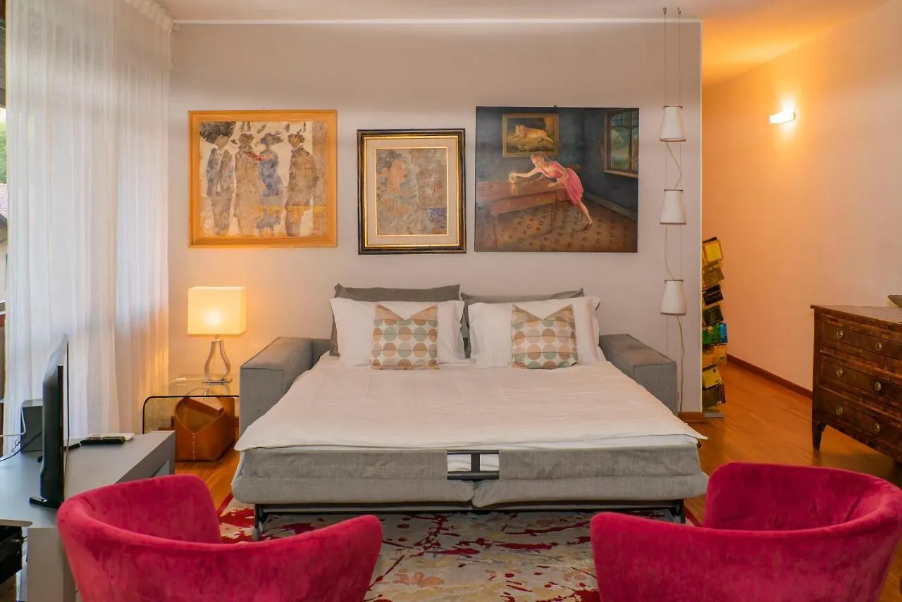 Apartmán Trilocale Como Centro, Esclusivo 100 Mq Con 3 Balconi 0*,