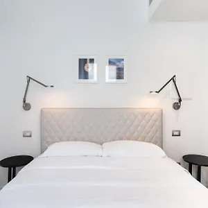 Apartamento Palazzo La Cortesella - Modern Design & Location, Como